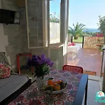 Сasa de vacaciones Casa Fronte Mare Santa Teresa Di Riva