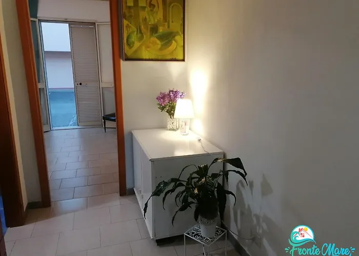 Casa Fronte Mare Nyaraló *