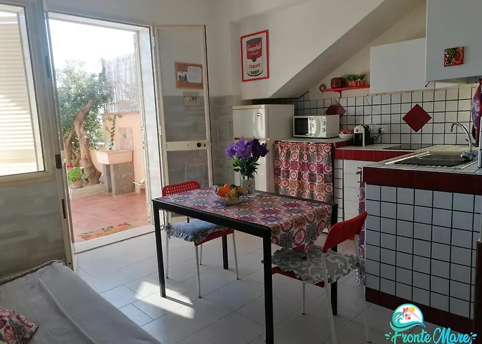 Casa Fronte Mare Nyaraló Santa Teresa di Riva